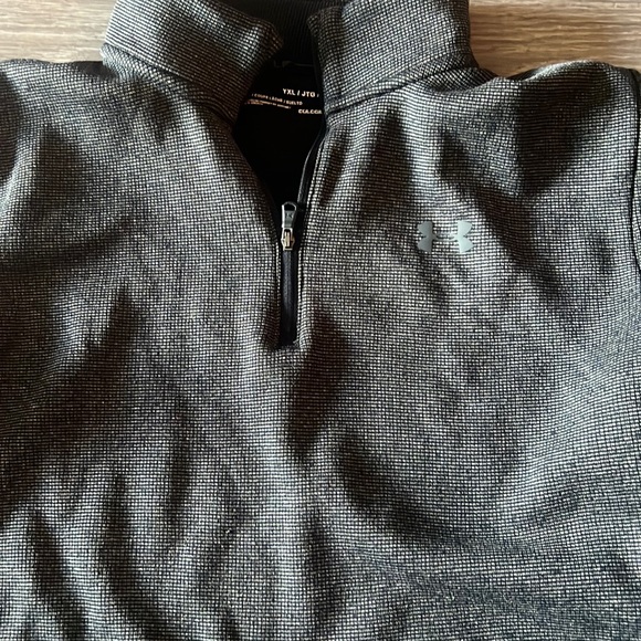 Under Amour XL boys half zip sweater - Picture 1 of 4
